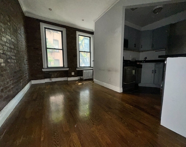 East 13th Street - Photo Thumbnail 1
