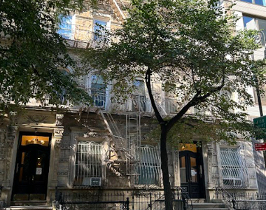 247 East 62nd Street - Photo Thumbnail 9