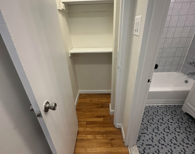 260 west 27th st - Photo Thumbnail 8