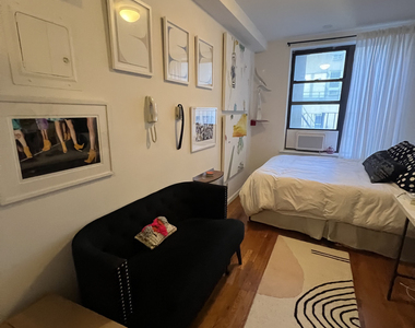 186 Orchard Street - Photo Thumbnail 1