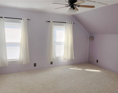 708 Schuyler Street - Photo Thumbnail 17