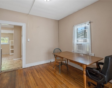 39 John Street - Photo Thumbnail 5