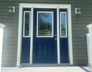 11 Winmar Crescent - Photo Thumbnail 1