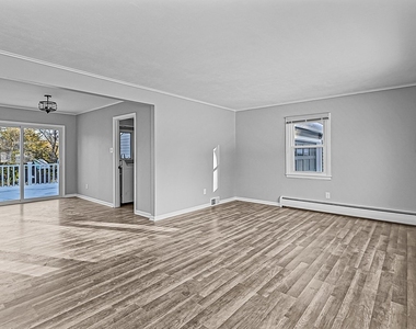 11 Winmar Crescent - Photo Thumbnail 9