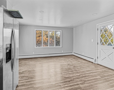 11 Winmar Crescent - Photo Thumbnail 13