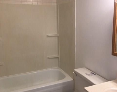 82 Adams Street - Photo Thumbnail 6