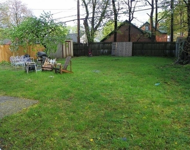 82 Adams Street - Photo Thumbnail 7