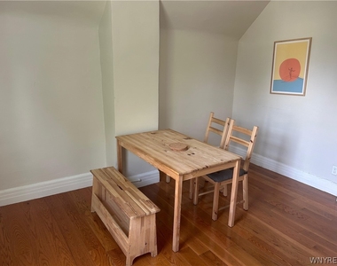 40 Lisbon Avenue - Photo Thumbnail 5