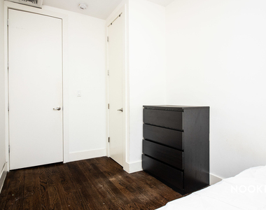 558 Kosciuszko Street - Photo Thumbnail 4