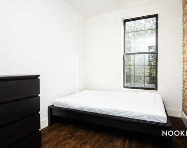558 Kosciuszko Street - Photo Thumbnail 9