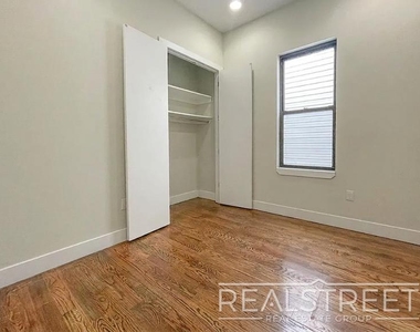 358 Palmetto Street - Photo Thumbnail 4