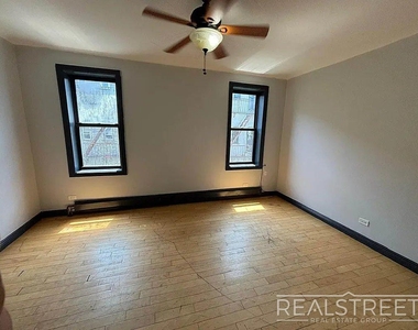 750 Onderdonk Avenue - Photo Thumbnail 3