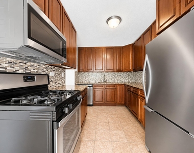 150 West 225th Street - Photo Thumbnail 5