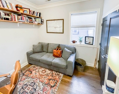 1241 W Oakdale Ave - Photo Thumbnail 4