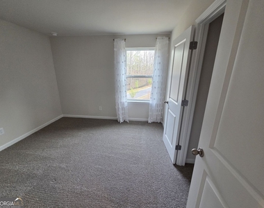 189 Water Oak Way - Photo Thumbnail 17