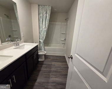 189 Water Oak Way - Photo Thumbnail 24