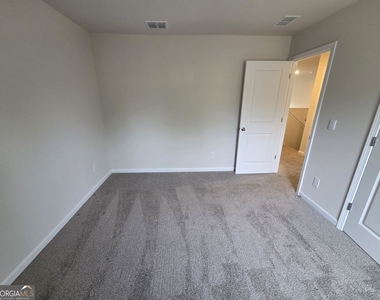189 Water Oak Way - Photo Thumbnail 21