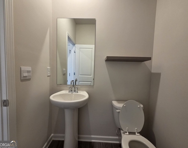 189 Water Oak Way - Photo Thumbnail 10