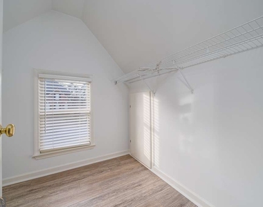 9445 Stoney Ridge Lane - Photo Thumbnail 31