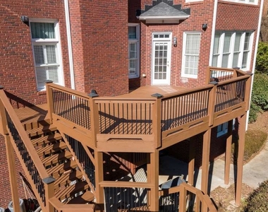 9445 Stoney Ridge Lane - Photo Thumbnail 4