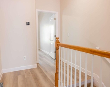 1232 Harris Commons Place - Photo Thumbnail 21