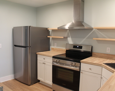 5 S Zetterower Avenue - Photo Thumbnail 6