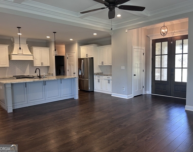 221 Caleb Way - Photo Thumbnail 23