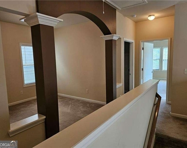 5043 Glencliff Drive - Photo Thumbnail 15