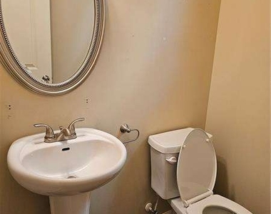 5043 Glencliff Drive - Photo Thumbnail 19