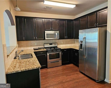 5043 Glencliff Drive - Photo Thumbnail 3