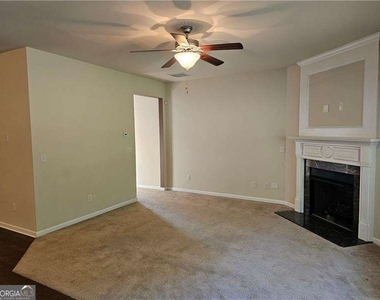 5043 Glencliff Drive - Photo Thumbnail 5