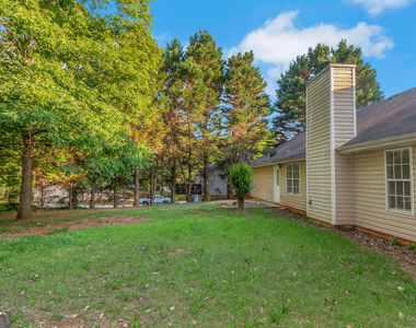 585 Mountainview Drive - Photo Thumbnail 25