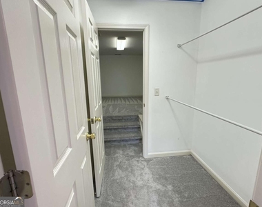 501 Bay Stand Lane - Photo Thumbnail 13