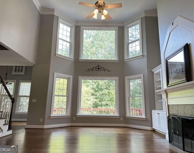 501 Bay Stand Lane - Photo Thumbnail 3