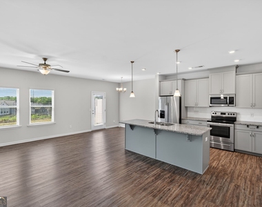 185 Madison Bend - Photo Thumbnail 3