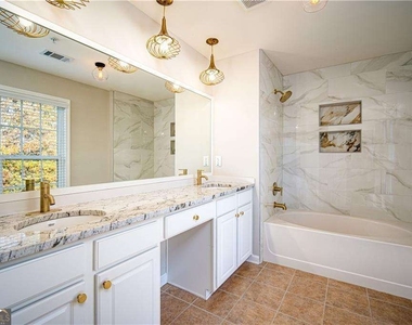 265 Balaban Circle - Photo Thumbnail 16