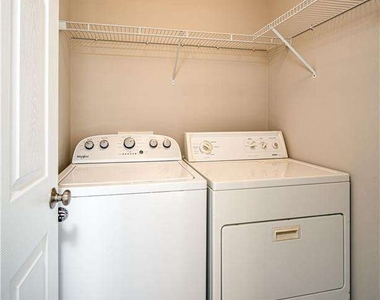 265 Balaban Circle - Photo Thumbnail 20