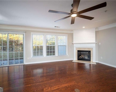 265 Balaban Circle - Photo Thumbnail 2