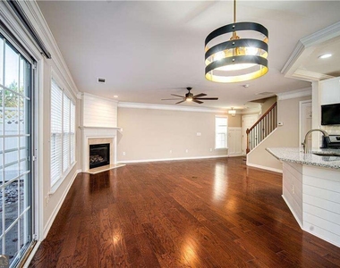 265 Balaban Circle - Photo Thumbnail 6