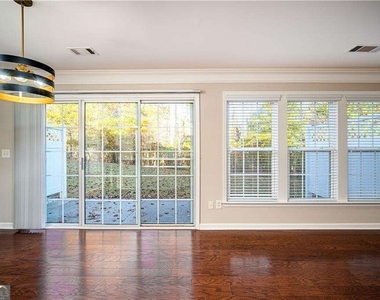 265 Balaban Circle - Photo Thumbnail 7