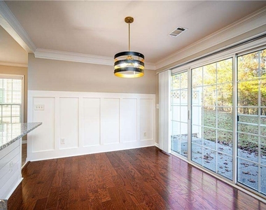265 Balaban Circle - Photo Thumbnail 8