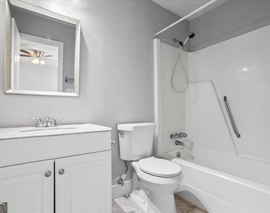 1675 Wynndowne Trail Se - Photo Thumbnail 16