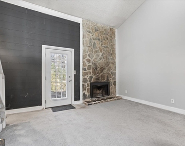 1675 Wynndowne Trail Se - Photo Thumbnail 4