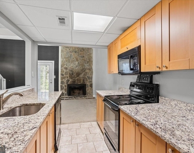 1675 Wynndowne Trail Se - Photo Thumbnail 8