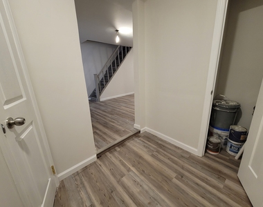 31-13 28th Road - Photo Thumbnail 13