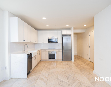 144 West Street - Photo Thumbnail 2