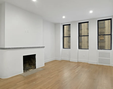 121 Madison Avenue - Photo Thumbnail 2