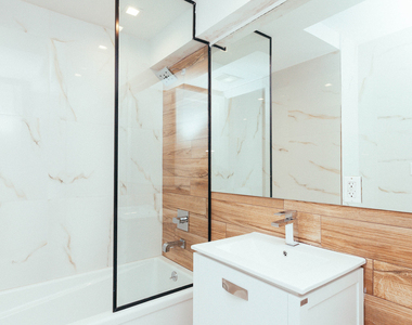 189 Johnson Street - Photo Thumbnail 4