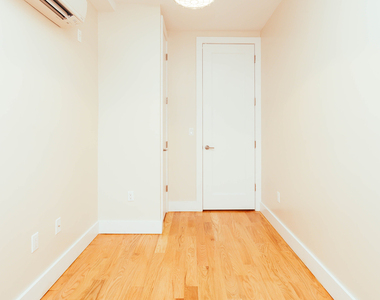 189 Johnson Street - Photo Thumbnail 3