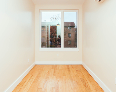189 Johnson Street - Photo Thumbnail 4